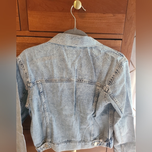 Gap Jean Jacket - Picture 2 of 2